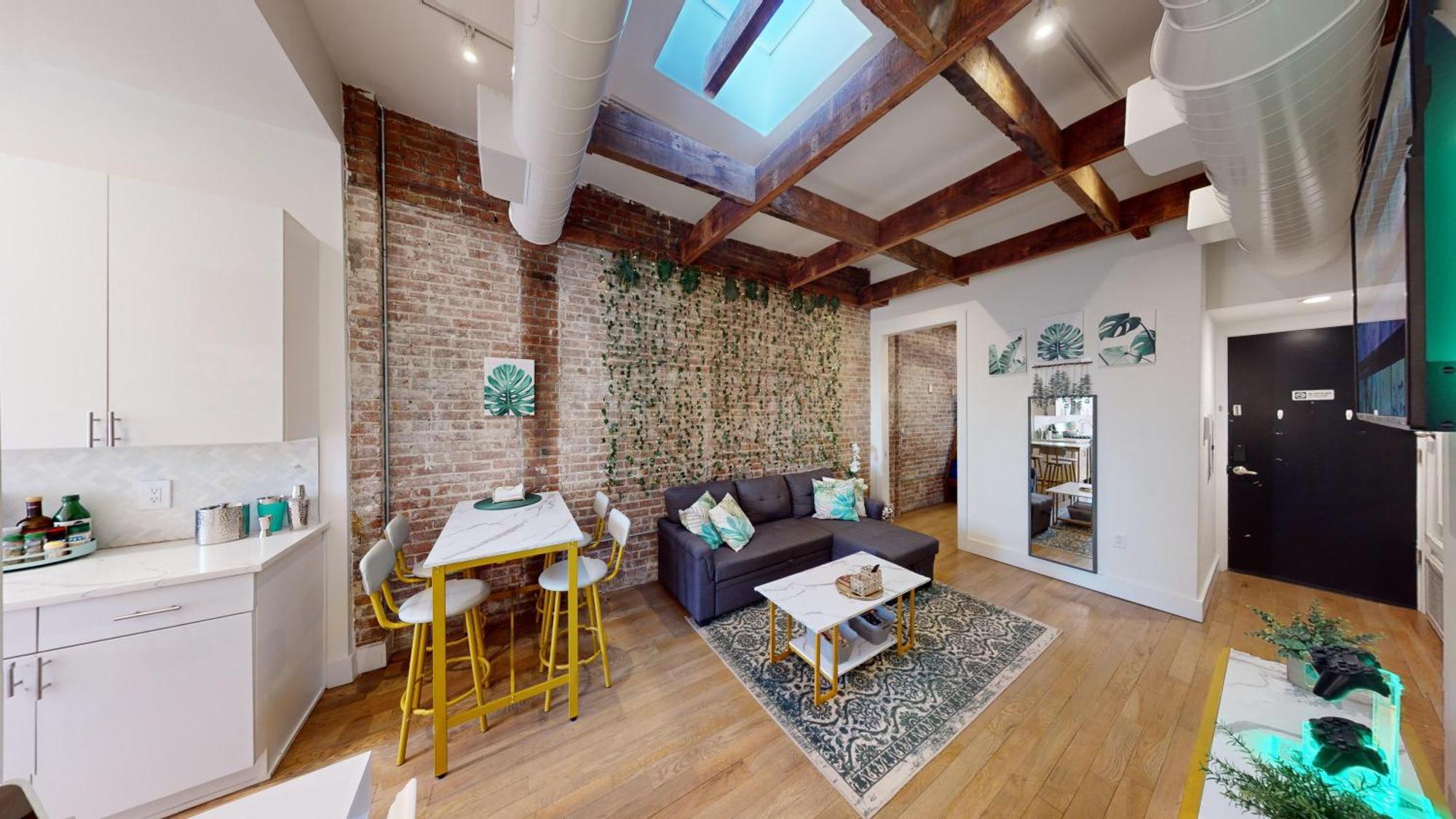 Chic Penthouse 15 Minutes From Nyc - Bus Stop At Doorstep Hoboken Dış mekan fotoğraf