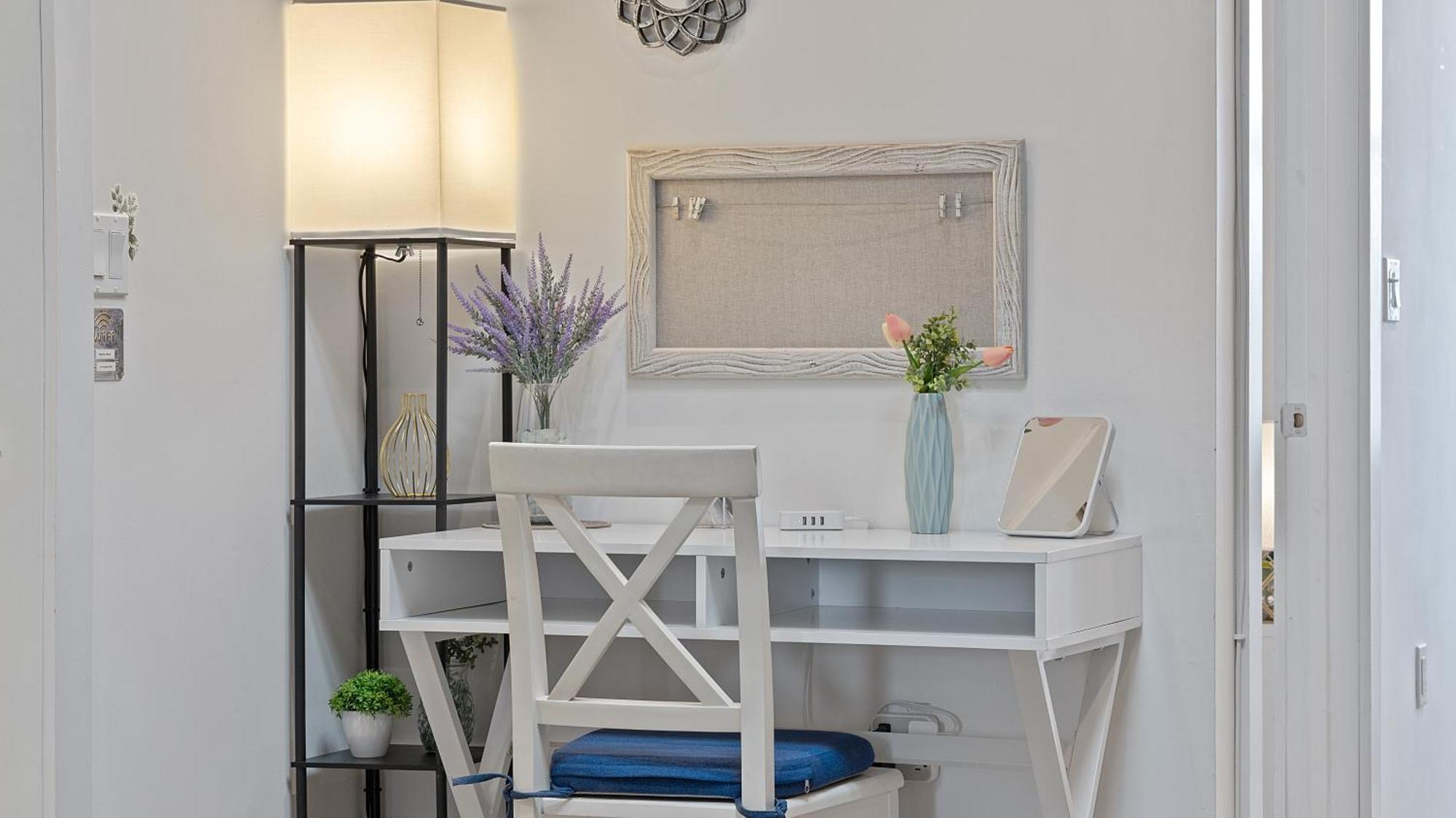 Chic Penthouse 15 Minutes From Nyc - Bus Stop At Doorstep Hoboken Dış mekan fotoğraf
