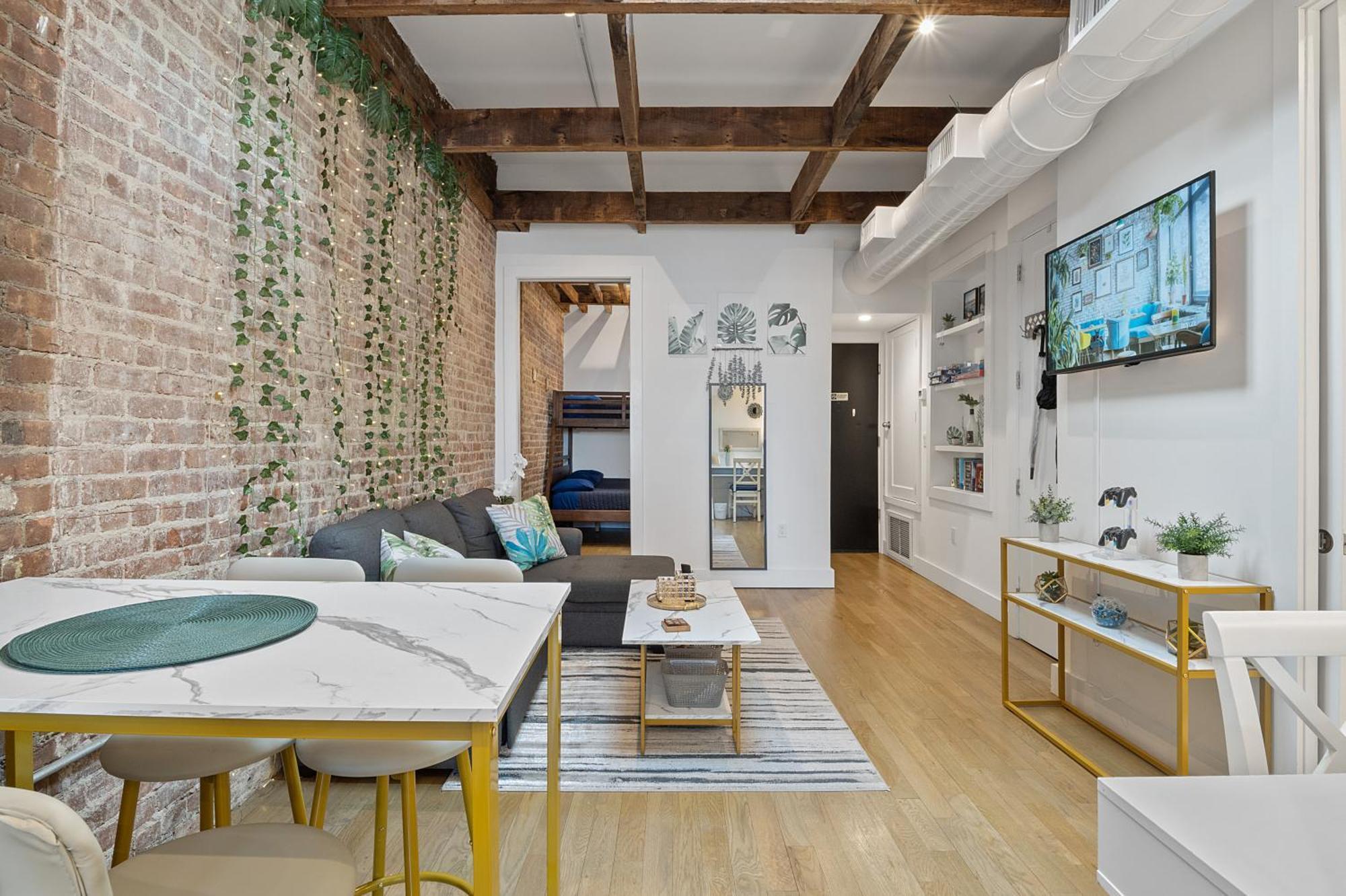 Chic Penthouse 15 Minutes From Nyc - Bus Stop At Doorstep Hoboken Dış mekan fotoğraf